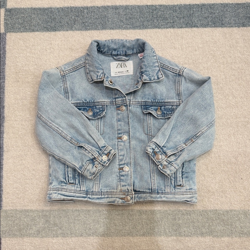 Zara Kids Classic Blue Jean Jacket size 2-3